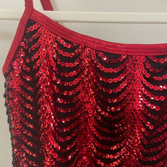 Red flapper skating/dance dress or costume - Picture 2 of 7